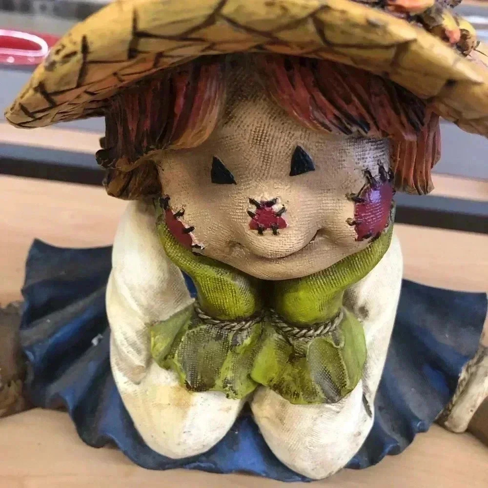 Vintage resin Statues /dolls. Set includes two 14-inch Raggedy Ann figures